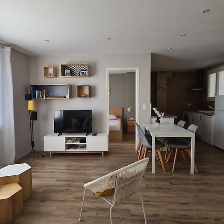 Appartement Moderne De 54 M, 2 Chambres La Seyne-sur-Mer Bagian luar foto