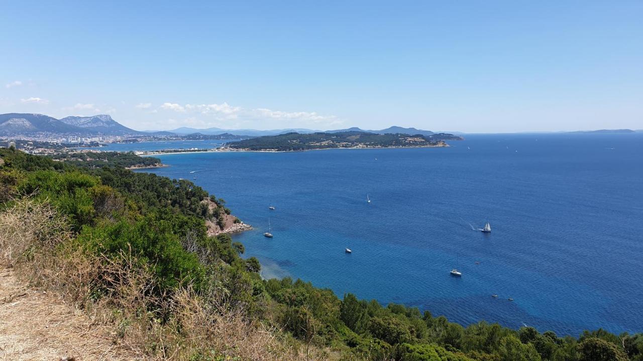 Appartement Moderne De 54 M, 2 Chambres La Seyne-sur-Mer Bagian luar foto