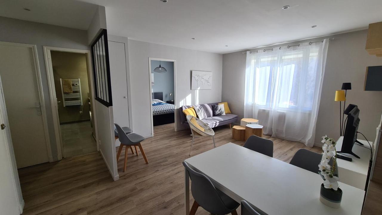 Appartement Moderne De 54 M, 2 Chambres La Seyne-sur-Mer Bagian luar foto