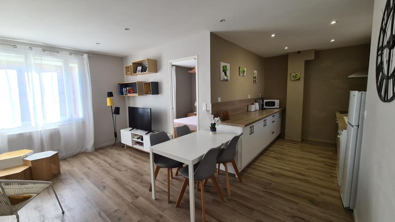 Appartement Moderne De 54 M, 2 Chambres La Seyne-sur-Mer Bagian luar foto