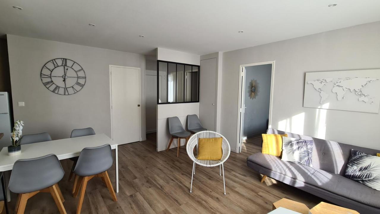Appartement Moderne De 54 M, 2 Chambres La Seyne-sur-Mer Bagian luar foto