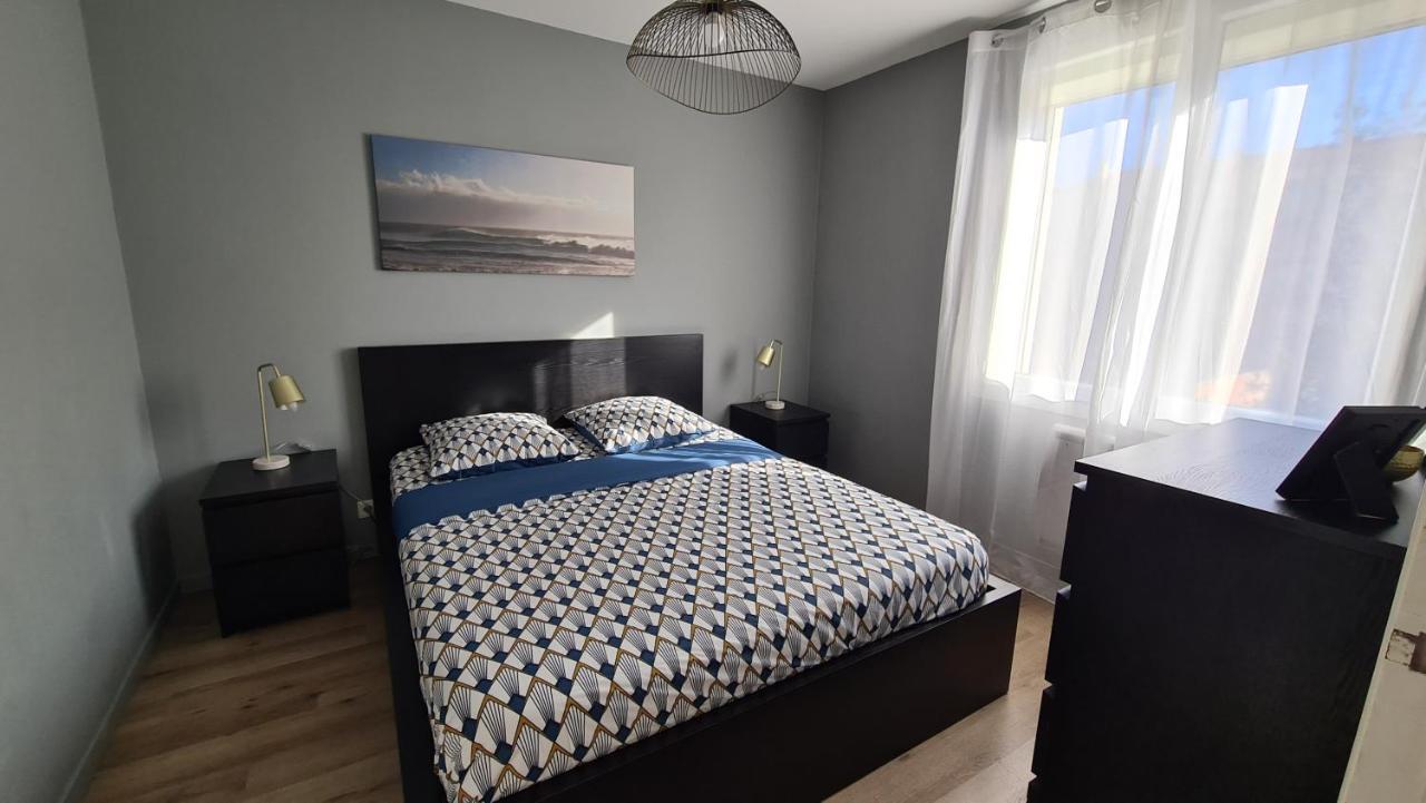 Appartement Moderne De 54 M, 2 Chambres La Seyne-sur-Mer Bagian luar foto