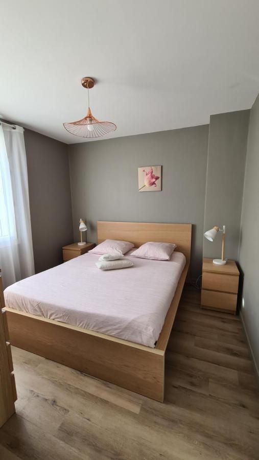 Appartement Moderne De 54 M, 2 Chambres La Seyne-sur-Mer Bagian luar foto