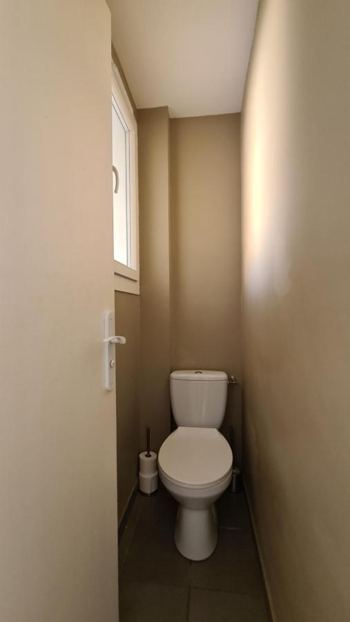 Appartement Moderne De 54 M, 2 Chambres La Seyne-sur-Mer Bagian luar foto